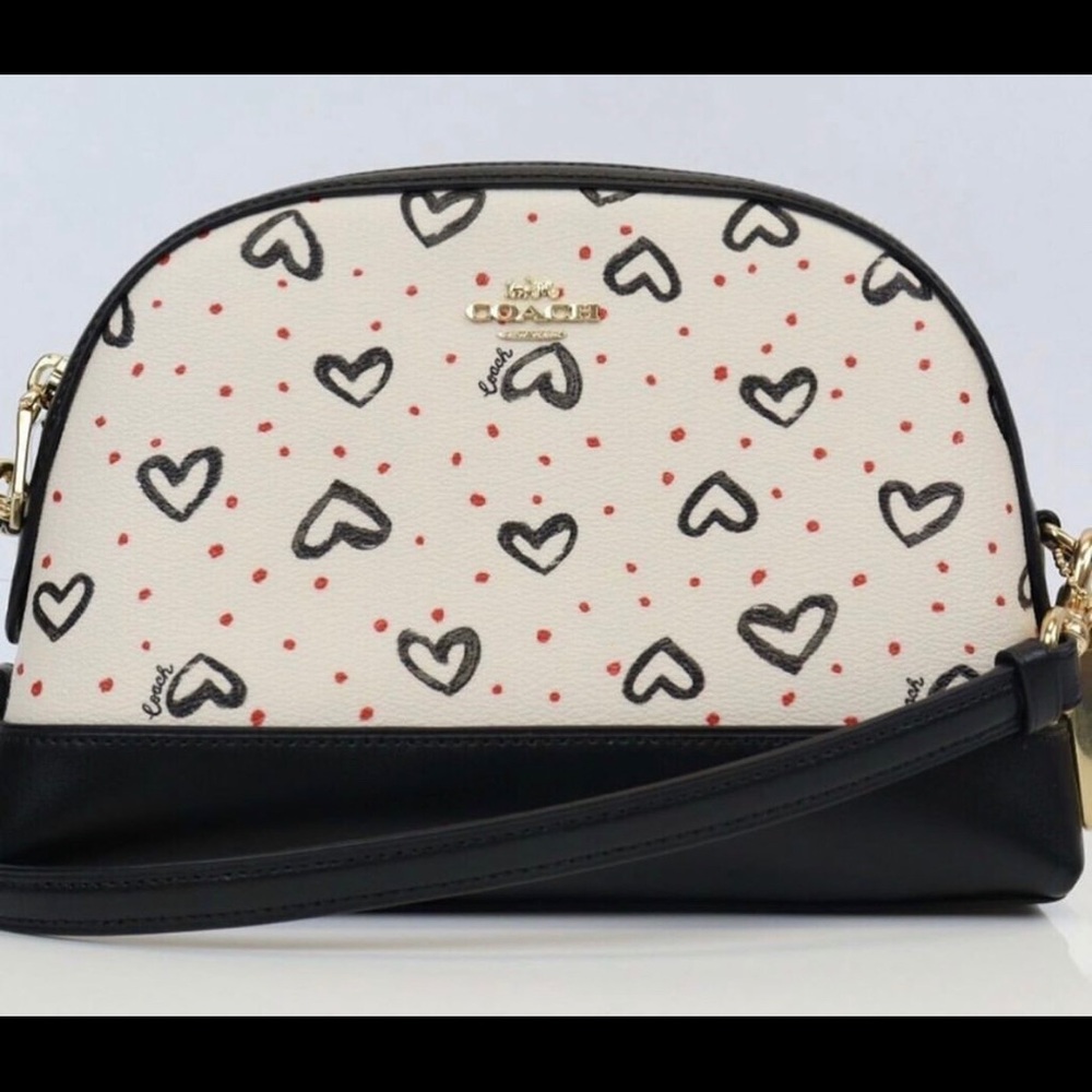 💗Authentic NWT💗
Coach Crossbody White/Black
